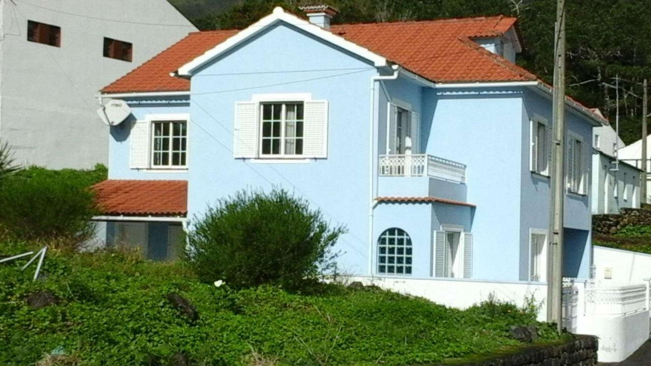 Vila Casa Azul Urzelina Exteriér fotografie