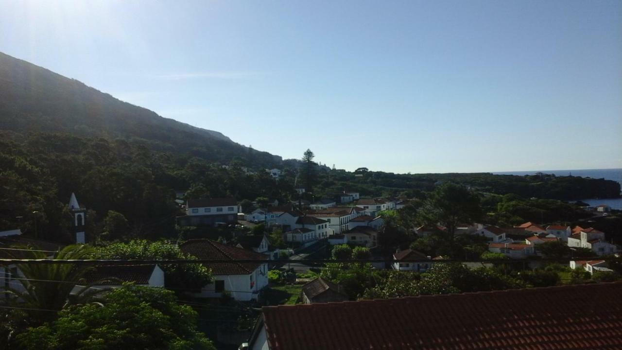 Vila Casa Azul Urzelina Exteriér fotografie